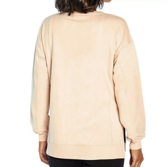 Wildfox | comfortable warm soft sweater in light pink - Picture 7 of 15